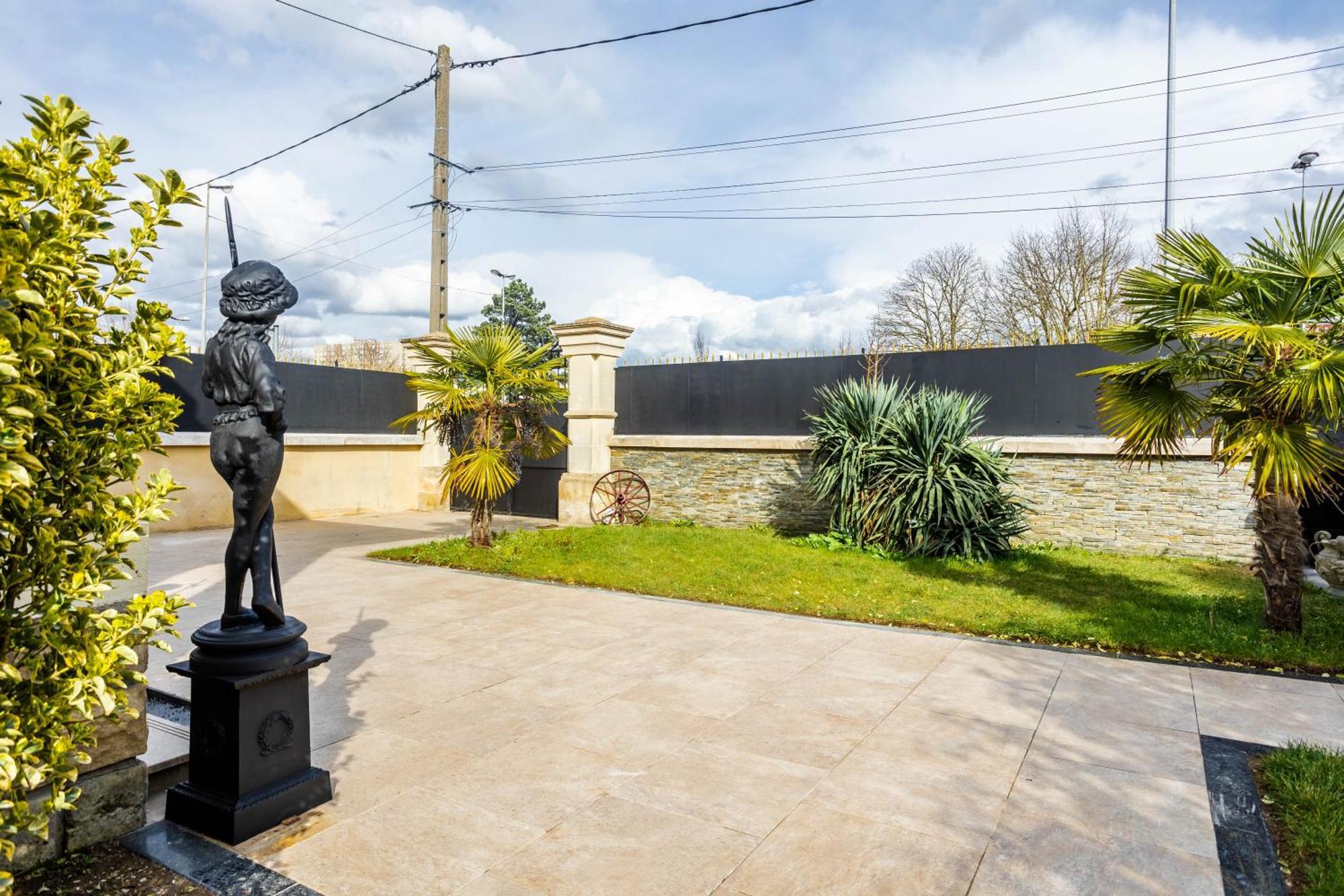 Studio Paisible Proche De Paris Et Disneyland Neuilly-sur-Marne Dış mekan fotoğraf